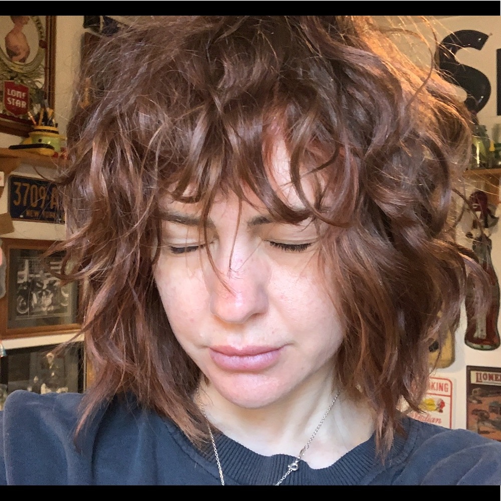 Meet your Posher, Manuela